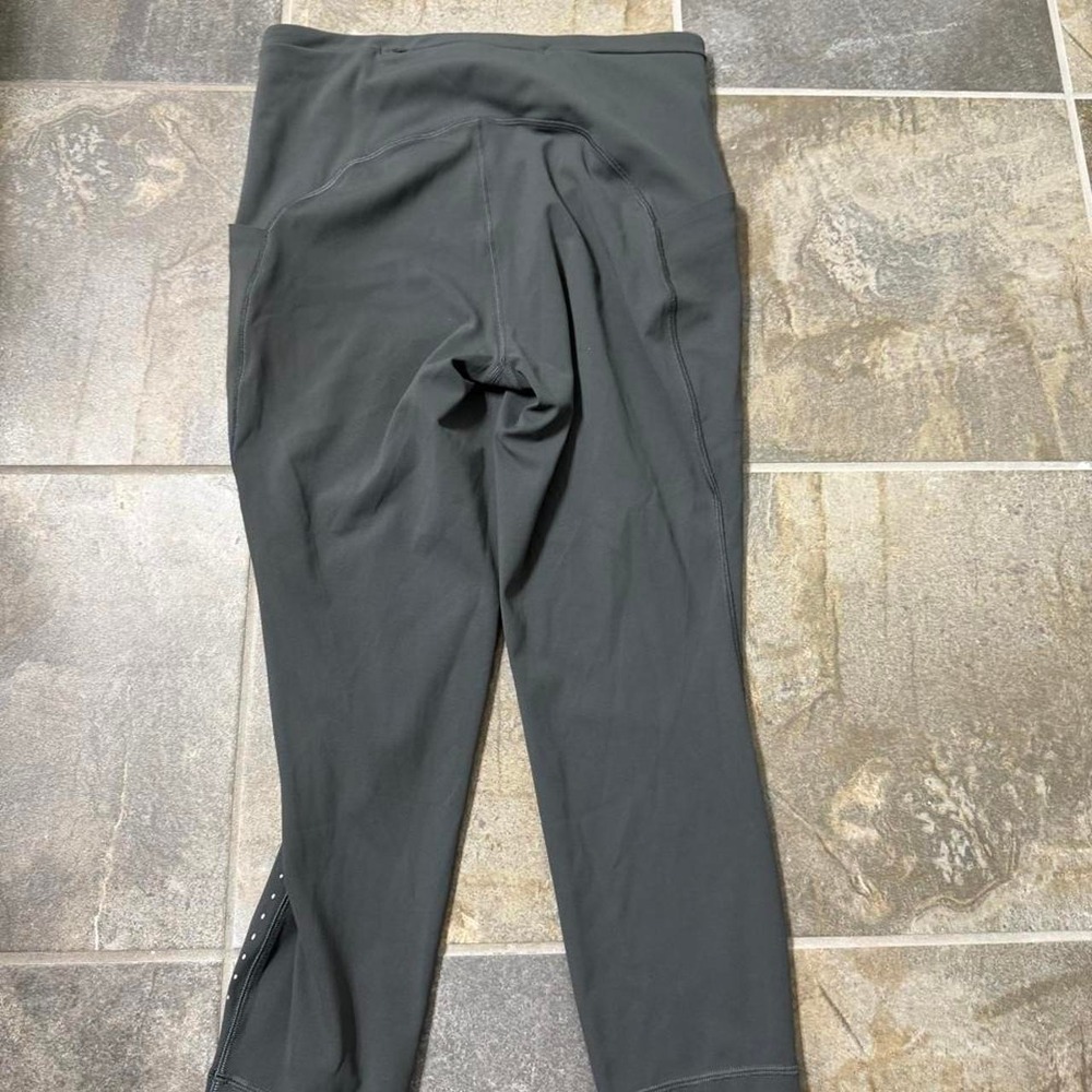 Lululemon Swift Speed High-Rise Crop 23 Graphite Grey Leggings Size 10